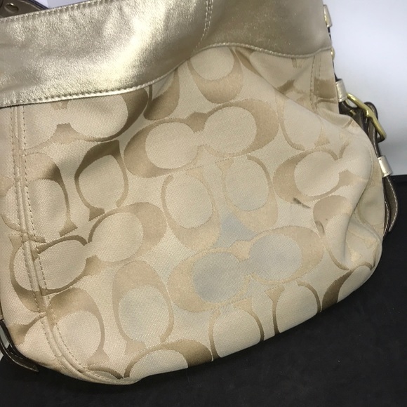 Coach purse - Picture 3 of 5